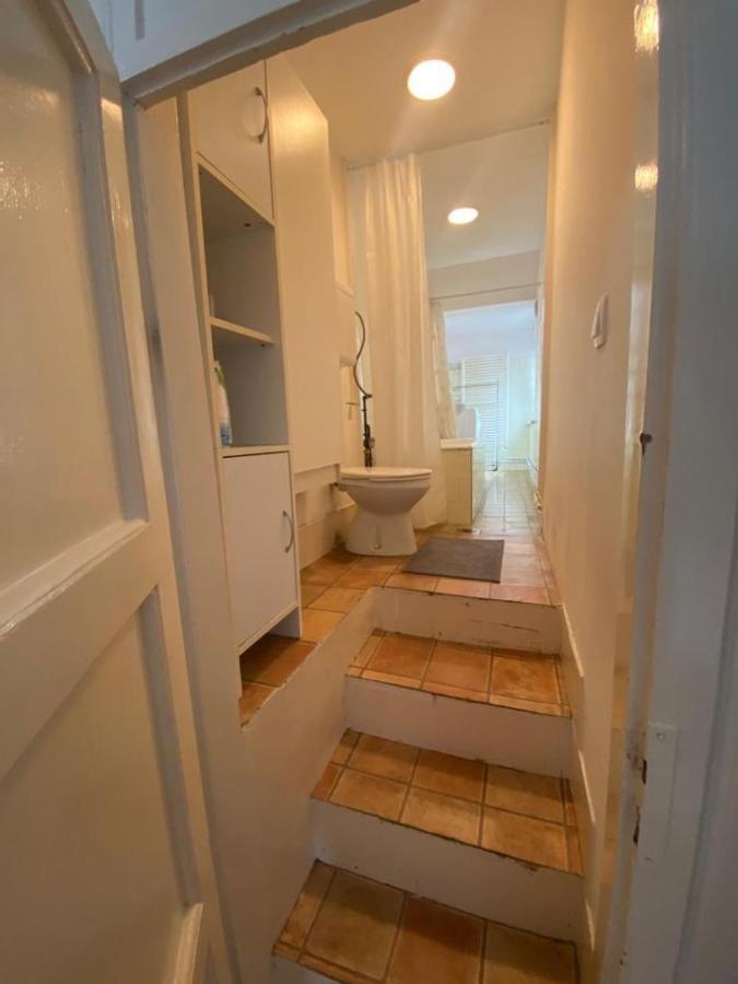 Ac With Free Parking At Acacia St, City Center Budapeste Exterior foto